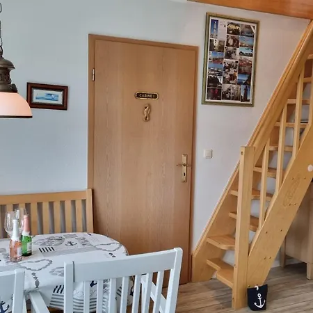 Kapitaenshaus Steuerbord - 63-01 Apartment Kuehlungsborn