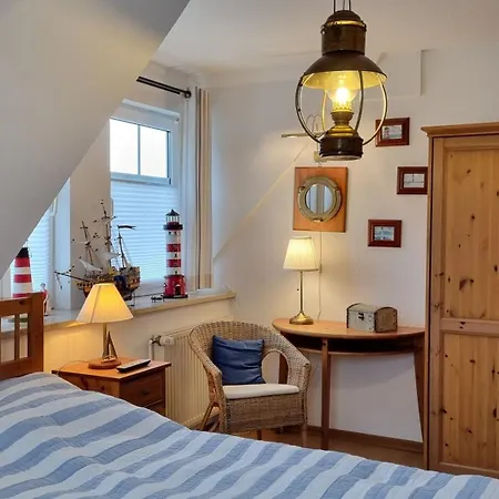 Kapitaenshaus Steuerbord - 63-01 アパート *